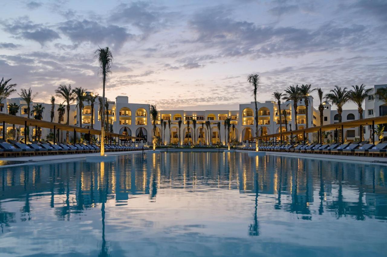 Serry Beach Resort Hurghada Exterior photo
