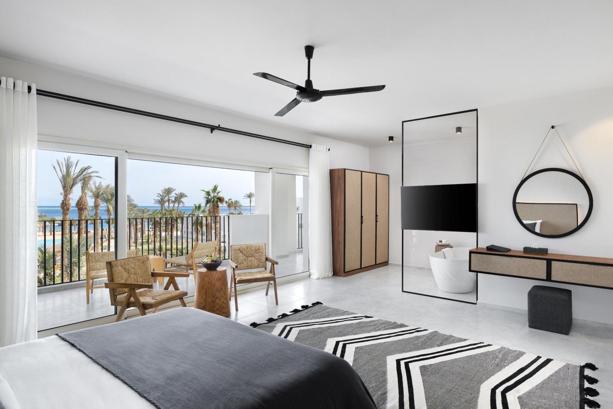Serry Beach Resort Hurghada Room photo
